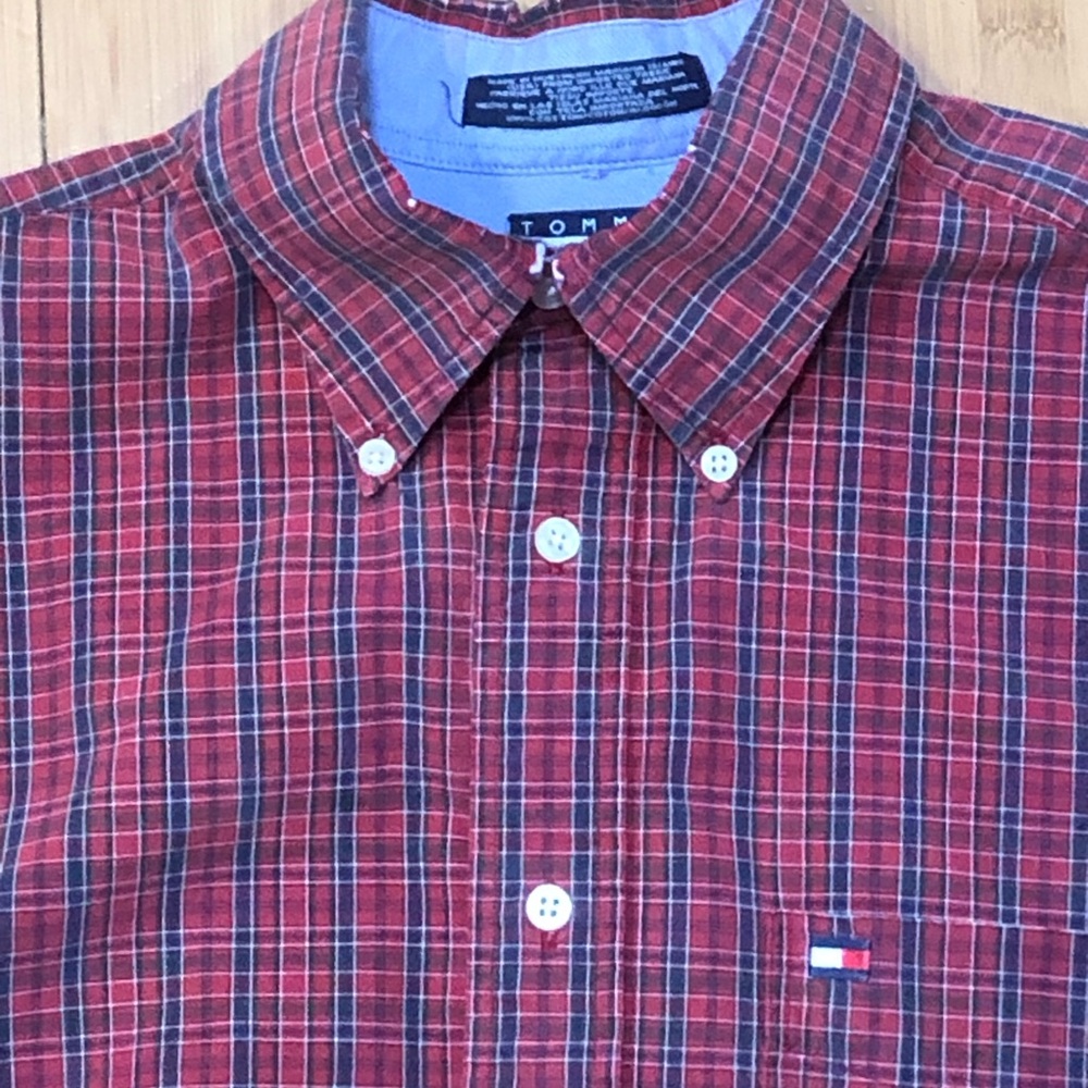 Tommy Hilfiger Button Front Shirt Red Plaid Medium - Picture 2 of 8